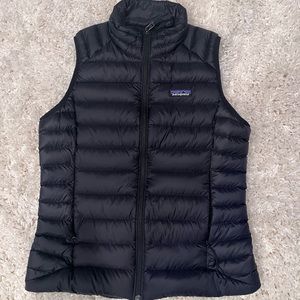 Patagonia Women's Down Sweater Vest New, Black Warm. Save $80